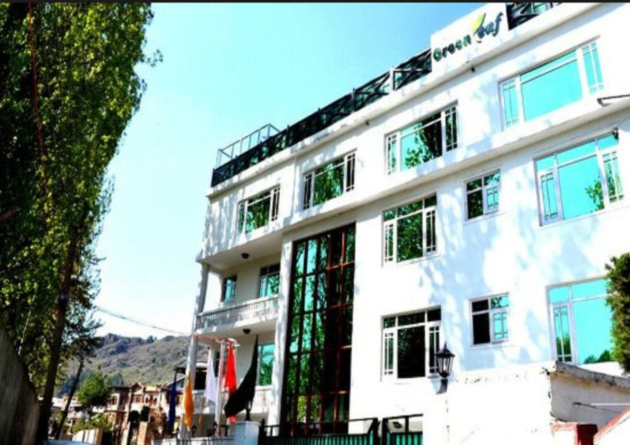 Hotel Green Leaf Srinagar Екстериор снимка